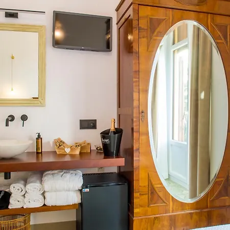 Bolet Casa Modernista 4*