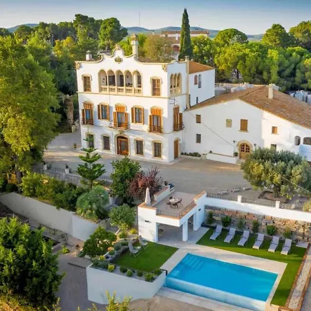 Bolet Casa Modernista Bed & Breakfast