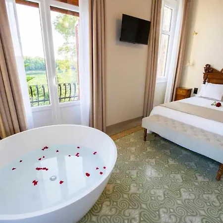 Bolet Casa Modernista Bed & Breakfast *