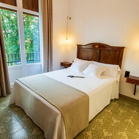 Bed & Breakfast Bolet Casa Modernista Castellvi de la Marca
